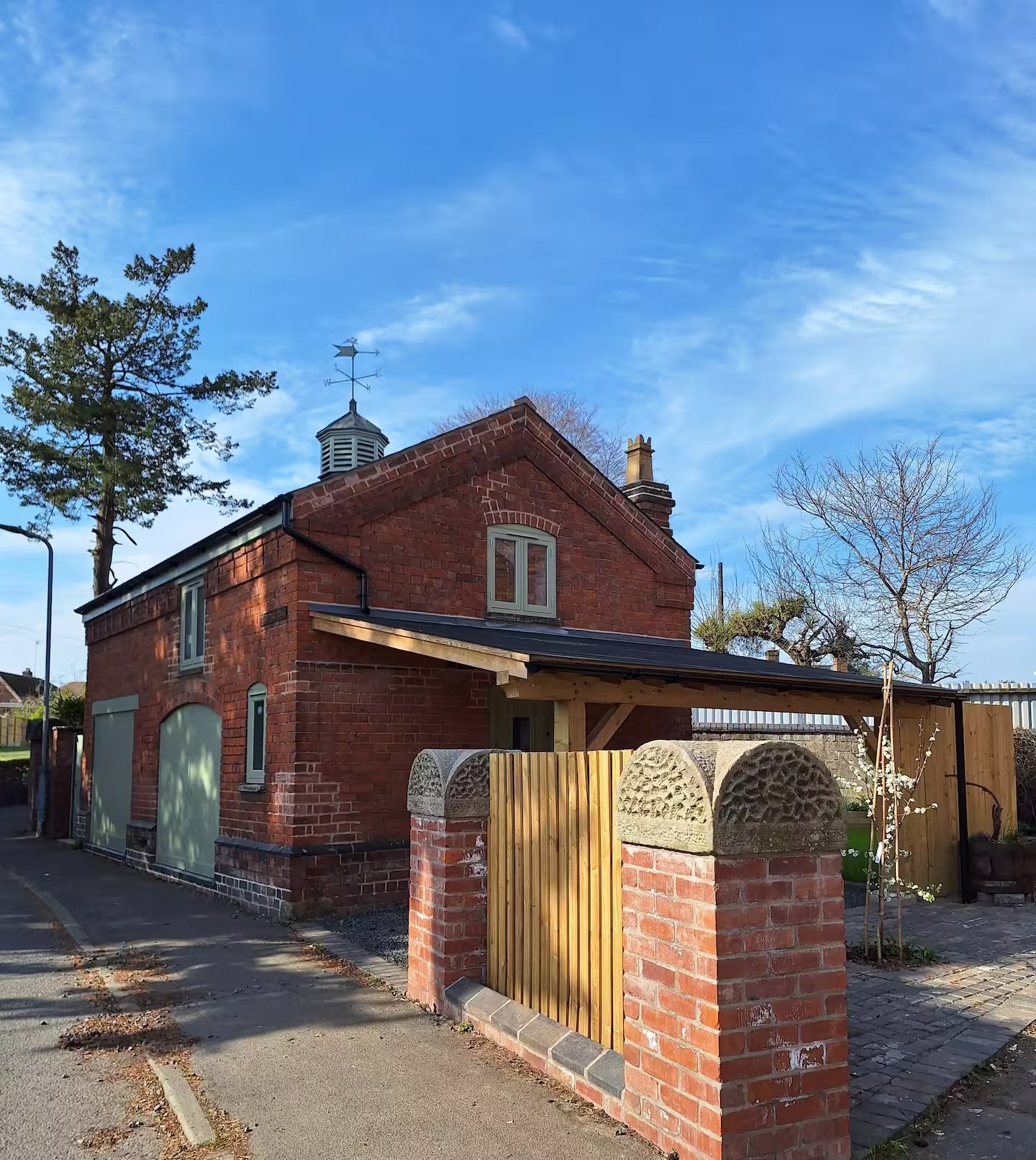 1930s Art Deco Digital Render Of Your Holiday Let - Image 4